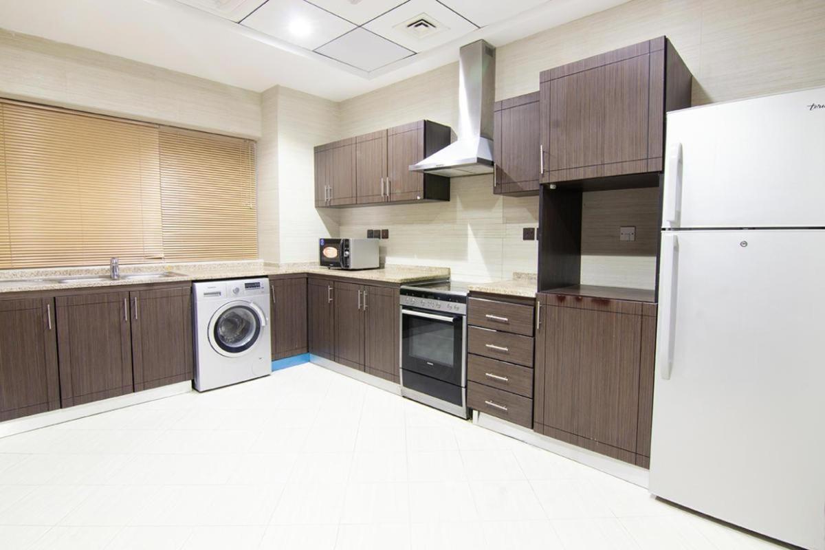 Better Living Apartment Dubaj Kültér fotó